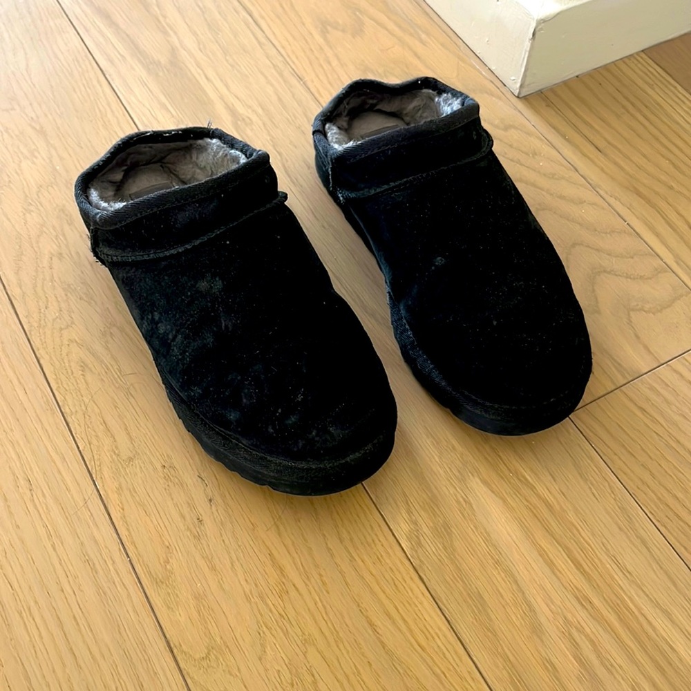 Ugg Classic Slippers